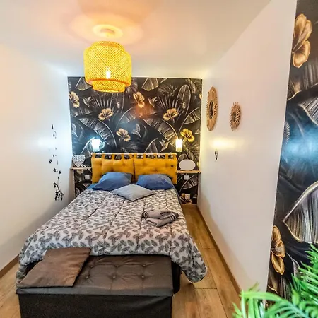 Double Parking 10min * Honfleur
